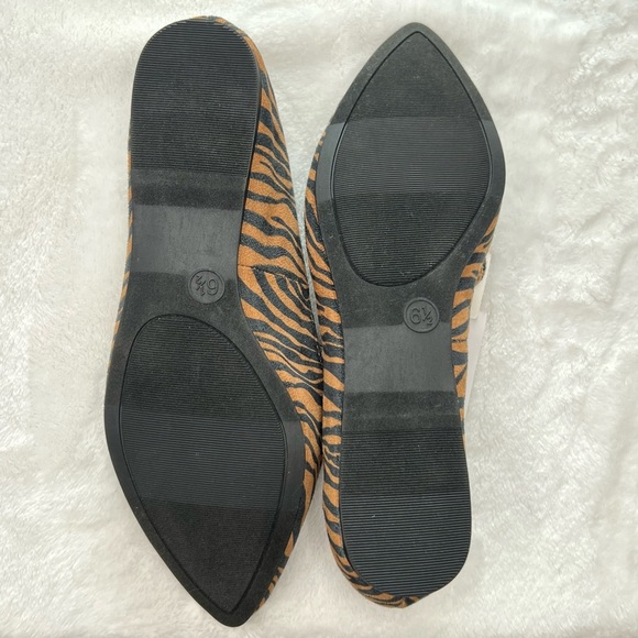 NEW Loafers Micah Pointy Toe Flats Faux Suede Animal Tiger Print Brown Black 6.5 - Picture 8 of 14